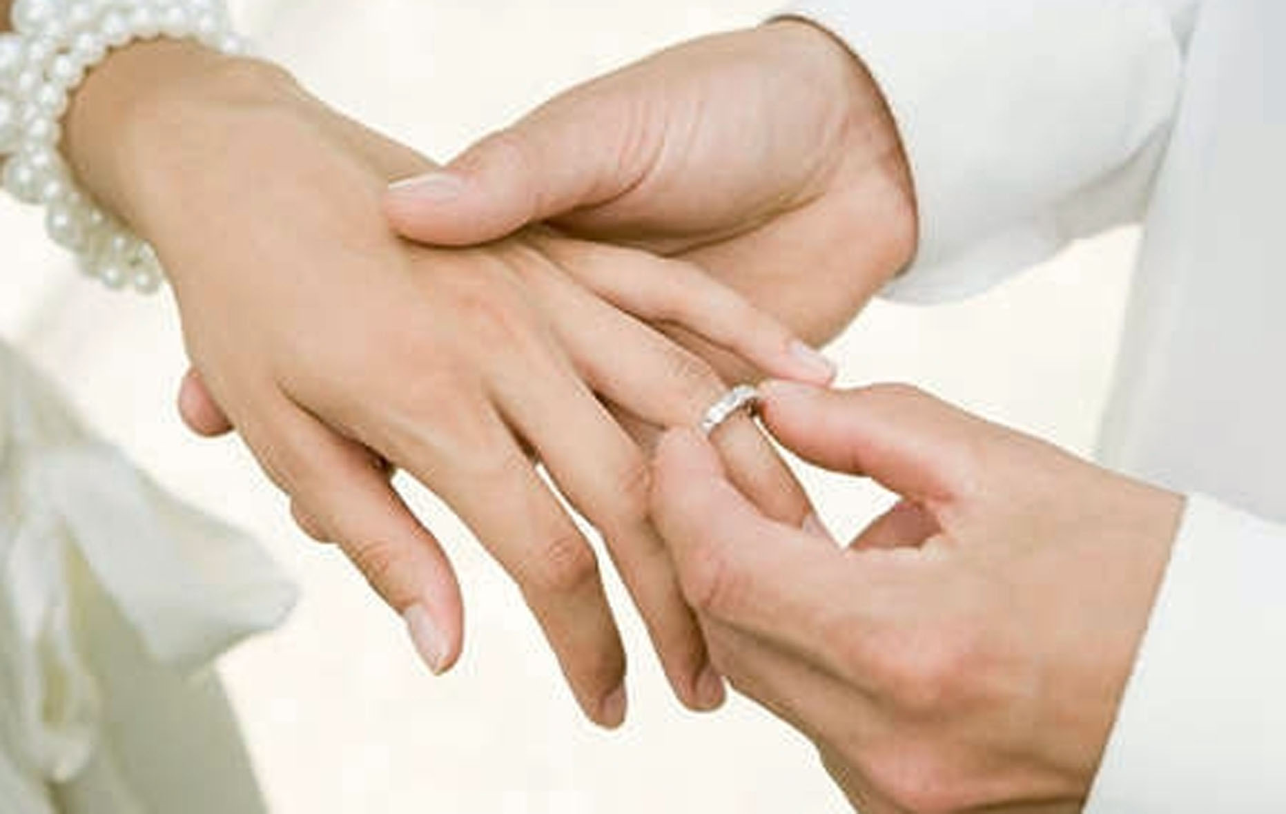 палец для кольца определить размер - кольцо невесте на палец